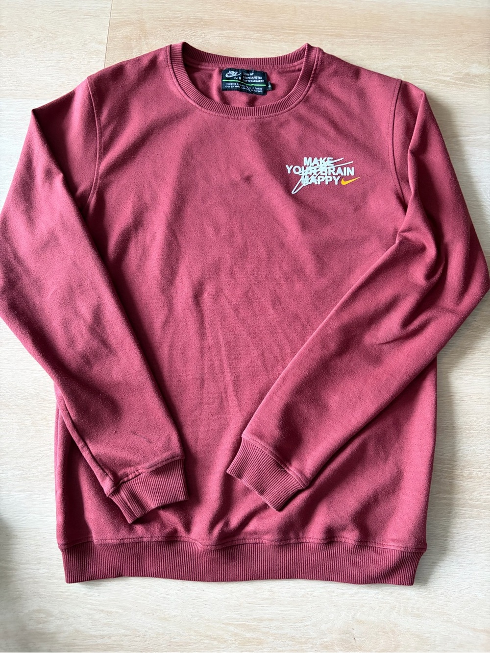 Nike D.Y.E. Make Your Brain Happy Smiley Graphic Sweatshirt Burgundy L